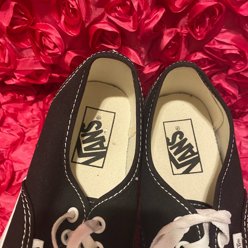 Women’s vans - Picture 3 of 6